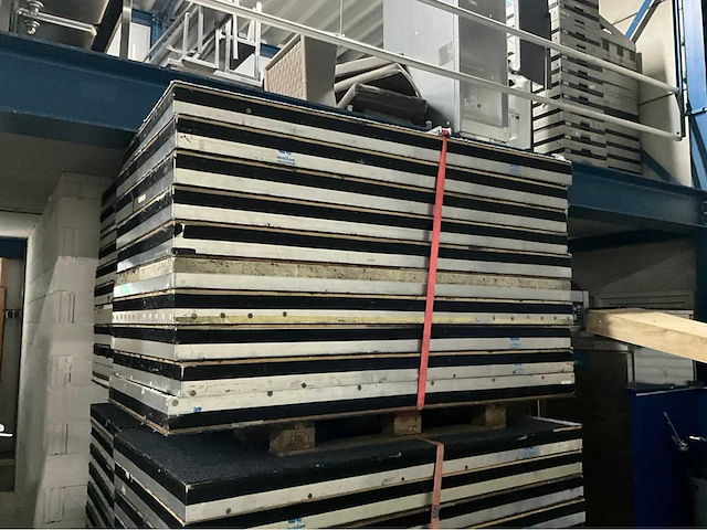 Aluminium podiumdelen (12x) - afbeelding 12 van  13