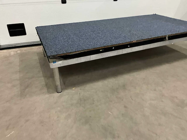 Aluminium podiumdelen (12x) - afbeelding 6 van  13