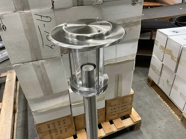 Aluminium staande buitenlamp (10x) - afbeelding 8 van  9