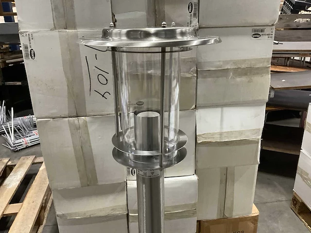 Aluminium staande buitenlamp (7x) - afbeelding 4 van  9