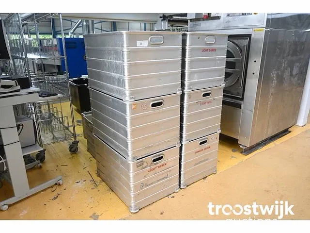 Aluminium stapelbare opslagkisten - afbeelding 1 van  4