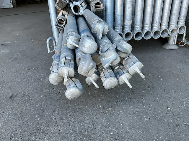 Aluminium steiger - afbeelding 4 van  7