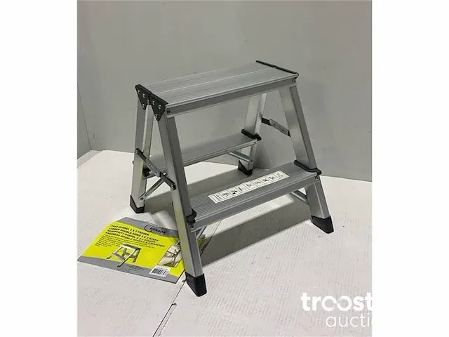 Aluminium trap - afbeelding 1 van  3