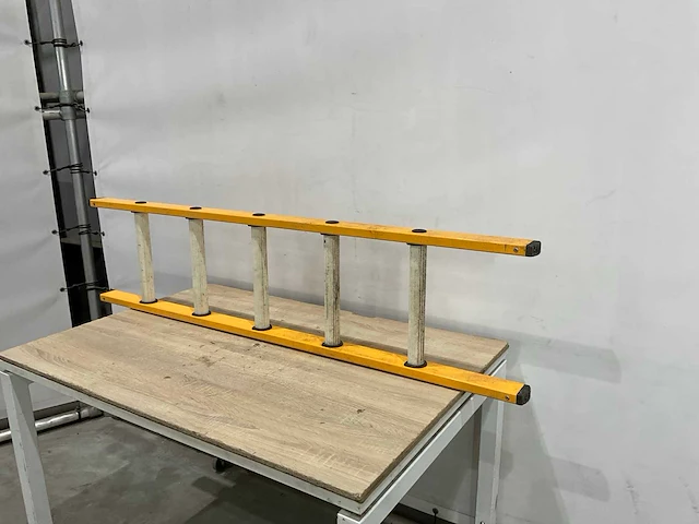 Aluminium trapje - afbeelding 5 van  5