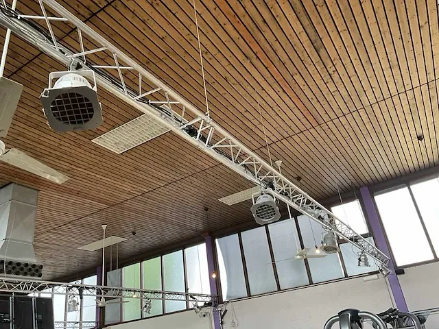 Aluminium trus inclusief verlichting - afbeelding 4 van  7