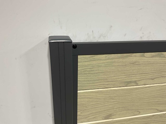 Aluminium tuinscherm - houtlook eiken - 181,5x181,5 cm (5x) - afbeelding 3 van  5