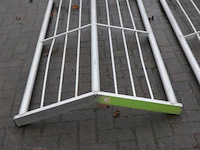 Aluminium valbescherming dakgoot - 2 stuks - afbeelding 2 van  5