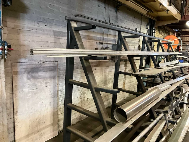Aluminium - afbeelding 3 van  6