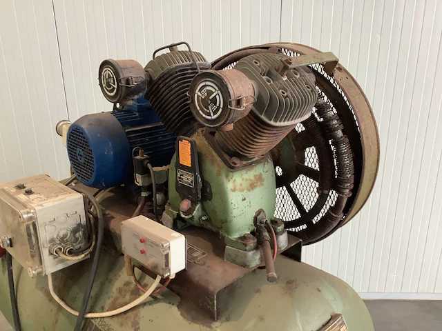 Alup hl-1050-e2 luchtcompressor - afbeelding 5 van  9