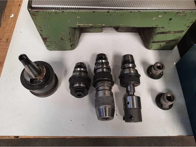 Alzmetall - 1996 - ac 25 - cnc-boormachine - afbeelding 4 van  6