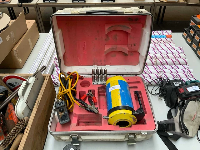 Ama laser systems ab slp-86 rioollaser - afbeelding 1 van  2