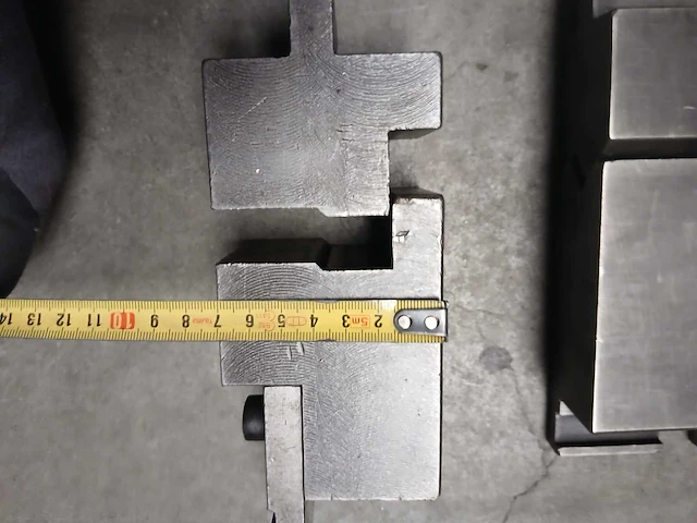 Amada - divers - kantbank gereedschap - afbeelding 4 van  7