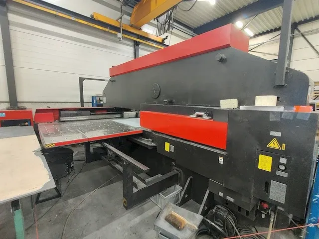 Amada - vipros 368 queen - punch nibbling machines - afbeelding 5 van  12