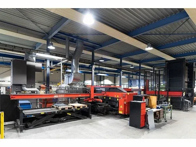 Amada vipros 2510 king pons-nibbelmachine - afbeelding 8 van  21