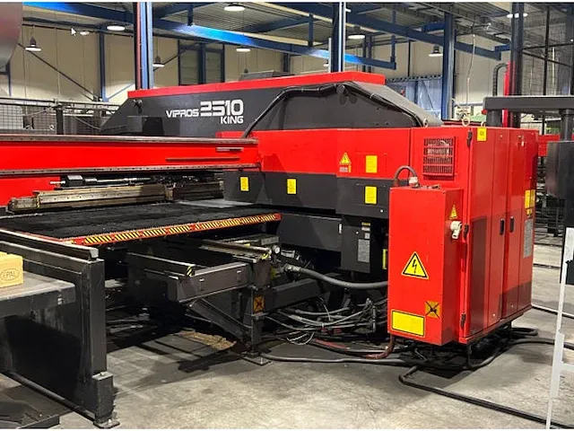 Amada vipros 2510 king pons-nibbelmachine - afbeelding 15 van  21