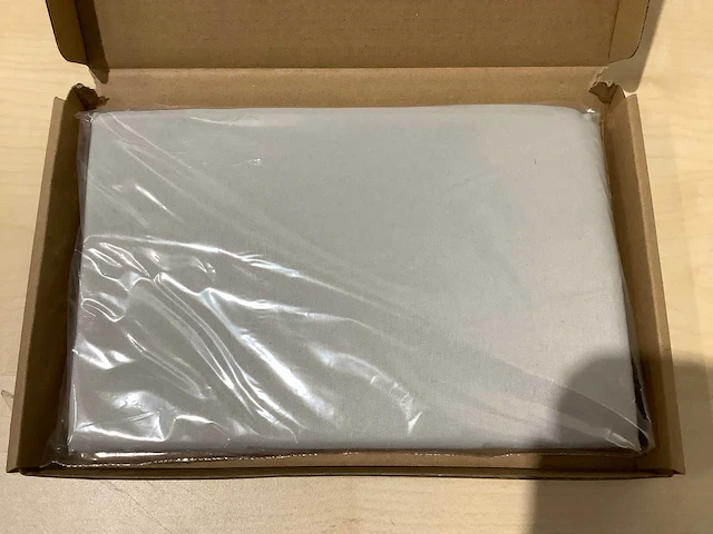 Amazon basics 50x80cm kussensloop (44x) - afbeelding 1 van  5