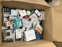 Amazon retourgoederen elektra & smartitems - afbeelding 2 van  4