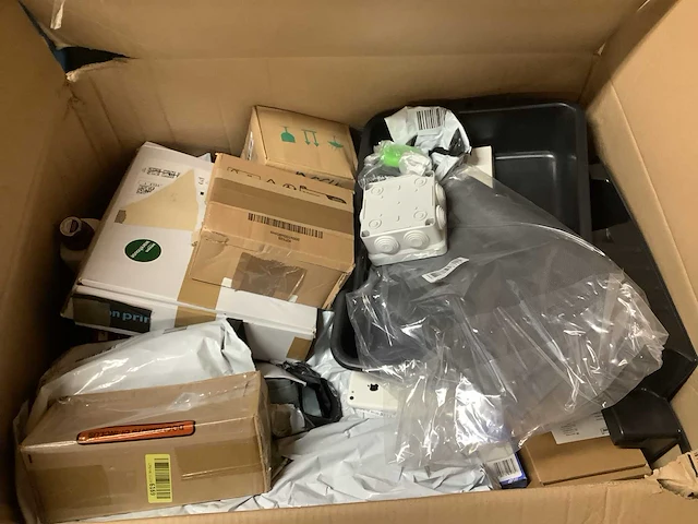 Amazon retourgoederen - afbeelding 3 van  3