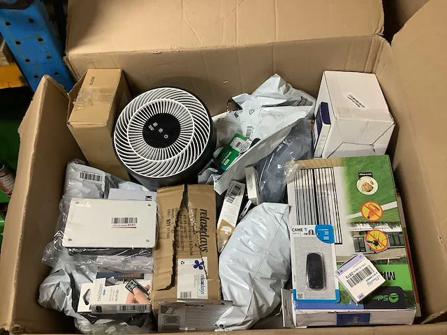 Amazon retourgoederen - afbeelding 3 van  3