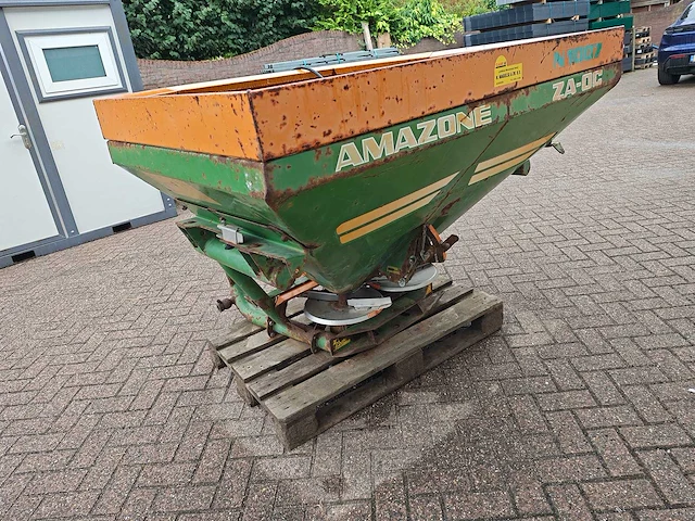 Amazone - za-oc - kunstmeststrooier - afbeelding 10 van  14