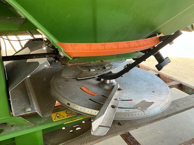 Amazone za-m 1500 kunstmeststrooier 2004 - afbeelding 10 van  18