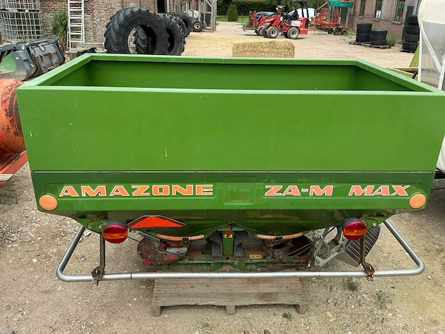 Amazone za-m max 1500 kunstmeststrooier - afbeelding 12 van  20
