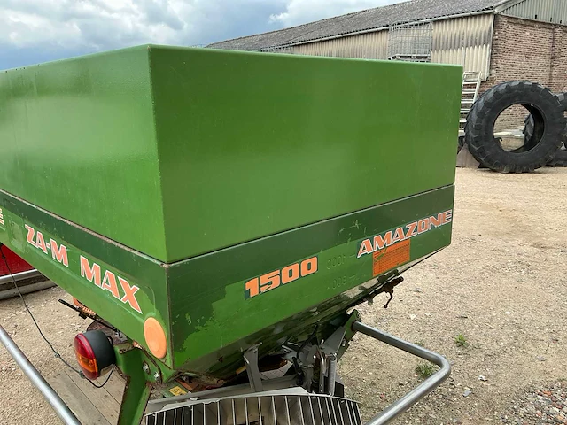 Amazone za-m max 1500 kunstmeststrooier - afbeelding 18 van  20