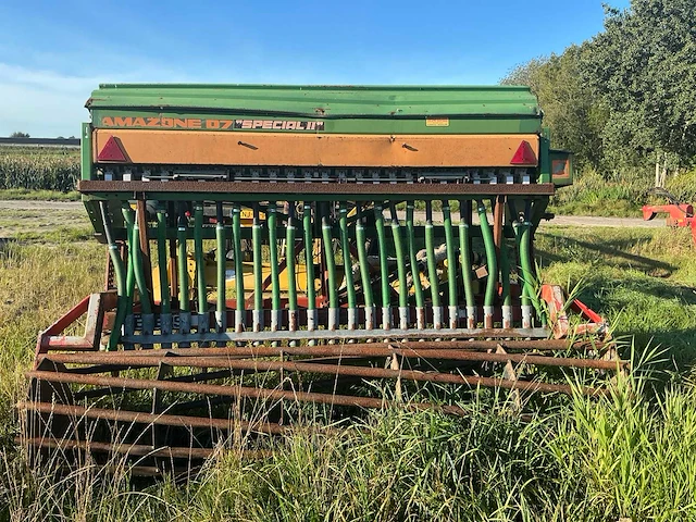 Amazonen-werke d7 special zaaimachine - afbeelding 12 van  21