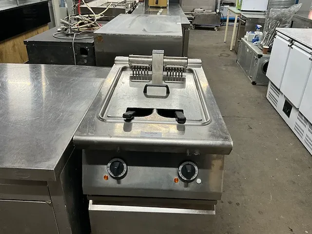 Ambach 8ef2/50 dubbele friteuse - afbeelding 7 van  7