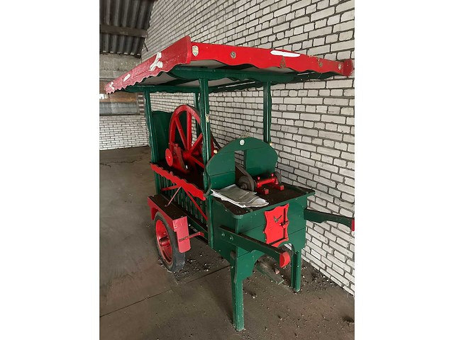 Ambachtelijke scharen/ messen slijper antiek - afbeelding 5 van  8