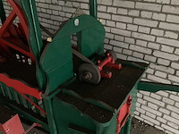 Ambachtelijke scharen/ messen slijper antiek - afbeelding 7 van  8