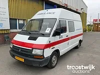Ambulance - afbeelding 1 van  20