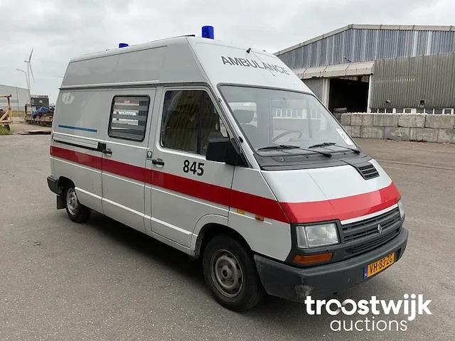 Ambulance - afbeelding 15 van  20