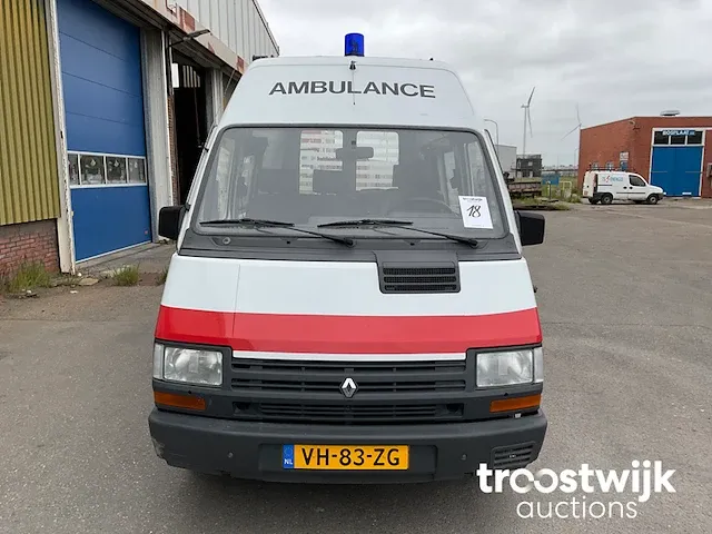 Ambulance - afbeelding 16 van  20