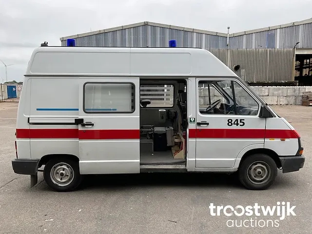 Ambulance - afbeelding 19 van  20
