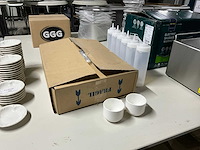 Amc kunststof bekers en sausflessen (56x) - afbeelding 2 van  6