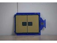 Amd - epyc - ps7601bdvihaf - processor - afbeelding 2 van  2