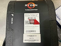 Amd ryzen threadripper 1950x - afbeelding 2 van  4