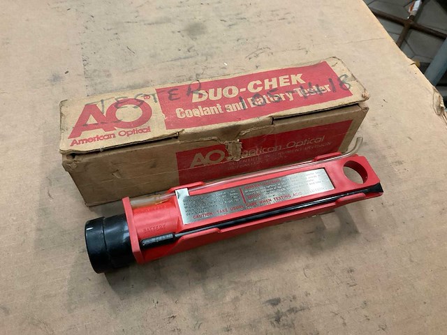 American optical battery tester - afbeelding 1 van  3