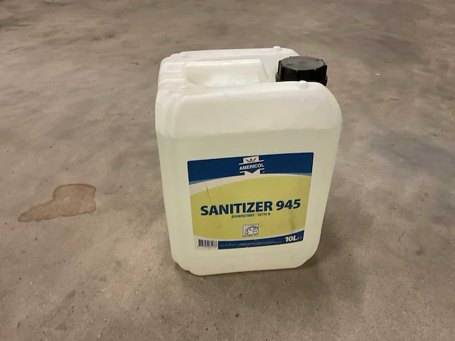 Americol sanitizer 945 jerrycan á 10l desinfectant - afbeelding 1 van  1