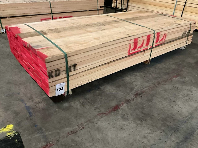 Amerikaans eiken planken 26x130 mm (70x) - afbeelding 1 van  5