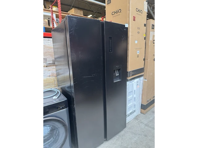 Amerikaanse koelkast 559 l 5.5 l waterdispenser chiq, fss559nei42d - afbeelding 4 van  5