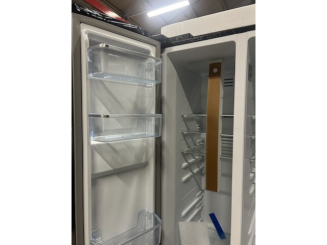 Amerikaanse koelkast 559 liter chiq, fss559nei42d - afbeelding 10 van  11