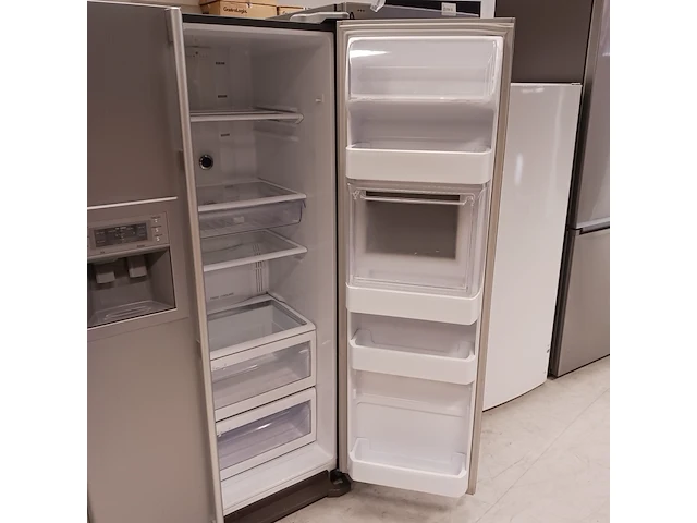 Amerikaanse koelkast no frost, samsung, rs23fpsm, grijs / chroom - afbeelding 16 van  17