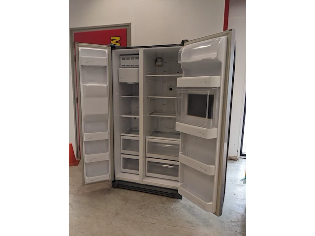 Amerikaanse koelkast, samsung, rs21fcms, grijs / chroom - afbeelding 4 van  10