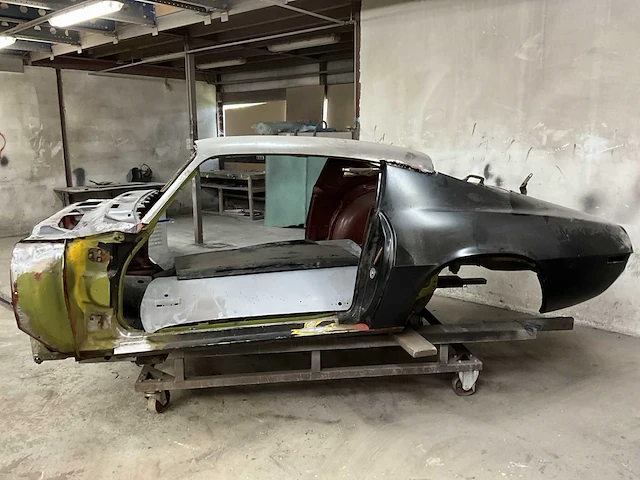 Amerikaanse oldtimer carrosserie (2x) - afbeelding 5 van  12