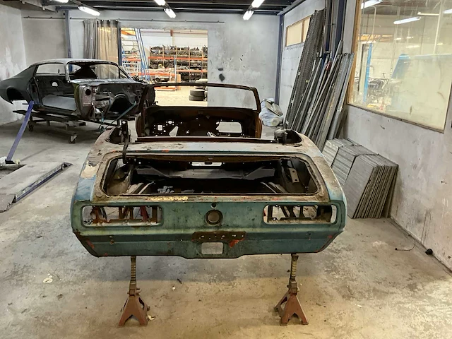 Amerikaanse oldtimer carrosserie (2x) - afbeelding 12 van  12