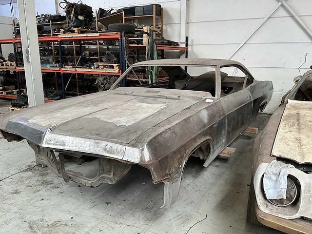 Amerikaanse oldtimer carrosserie - afbeelding 1 van  9