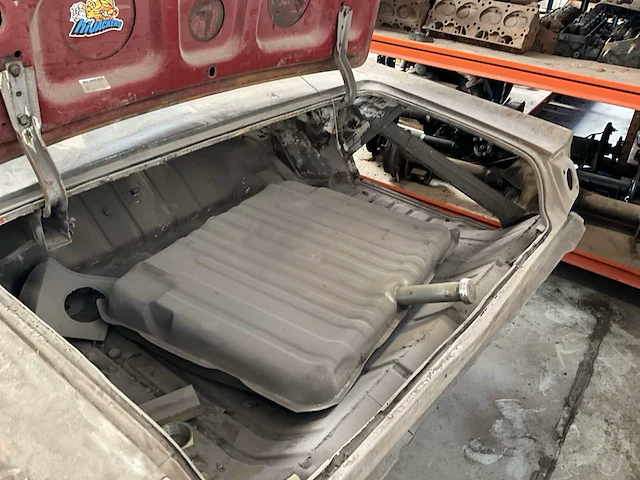 Amerikaanse oldtimer carrosserie - afbeelding 9 van  9