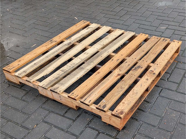 Amerikaanse pallets 122x102 cm (285x) - afbeelding 2 van  2